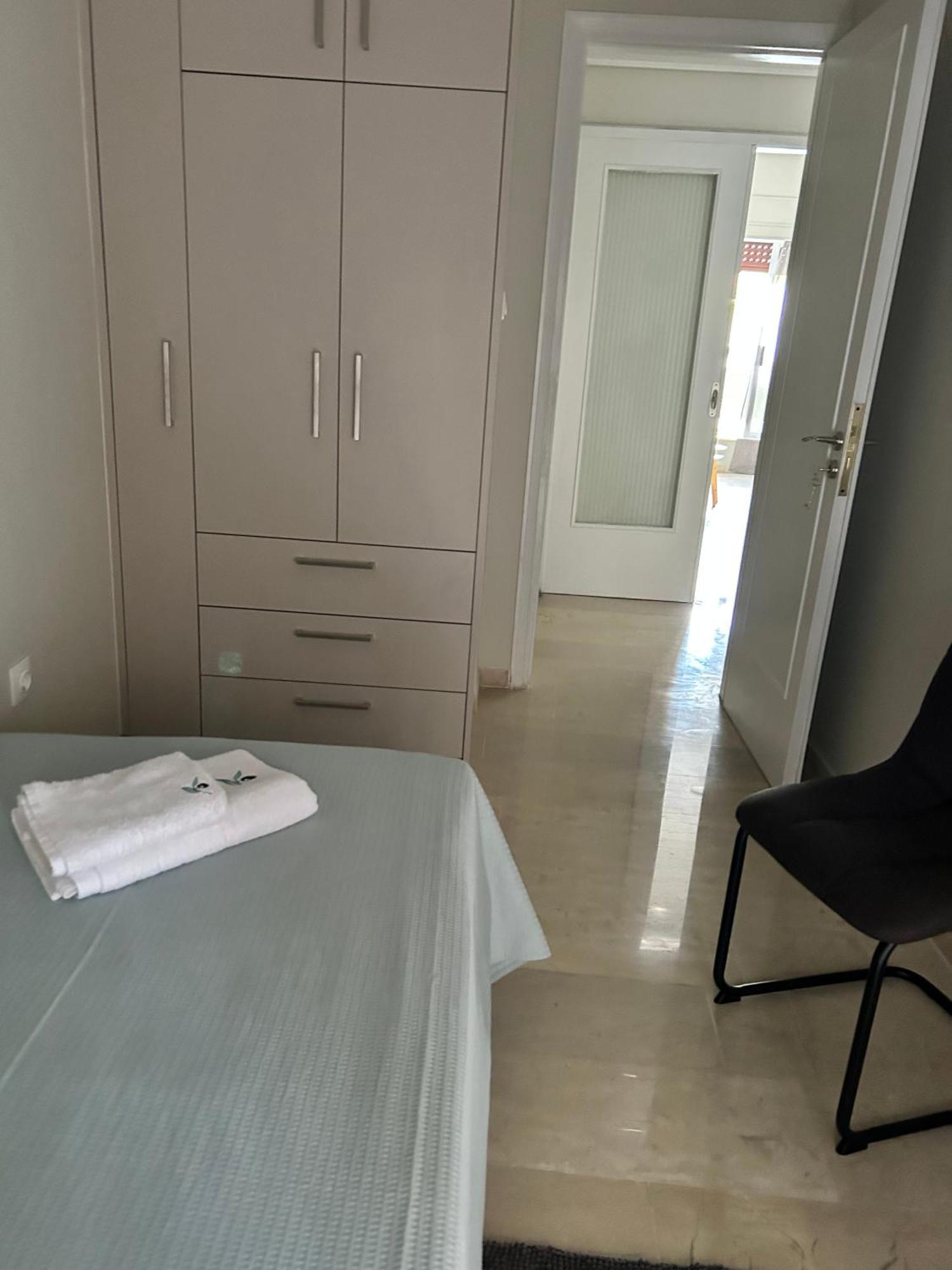 Evrou 21A Metropolitan Suite Athens Ngoại thất bức ảnh